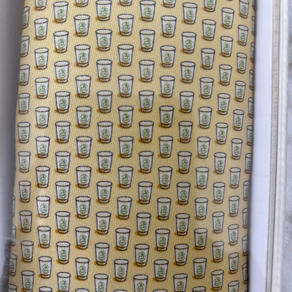 Masters tie with cup pattern - Picture 2 of 3